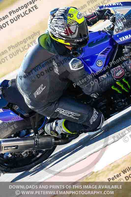 donington no limits trackday;donington park photographs;donington trackday photographs;no limits trackdays;peter wileman photography;trackday digital images;trackday photos